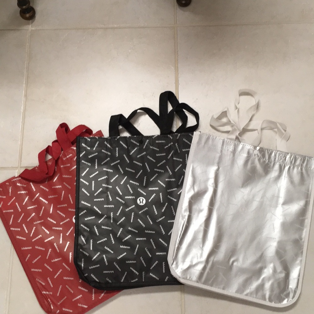 Shopping totes